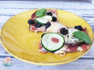 Pizza mit Boden aus Quinoa schnabel-auf.de